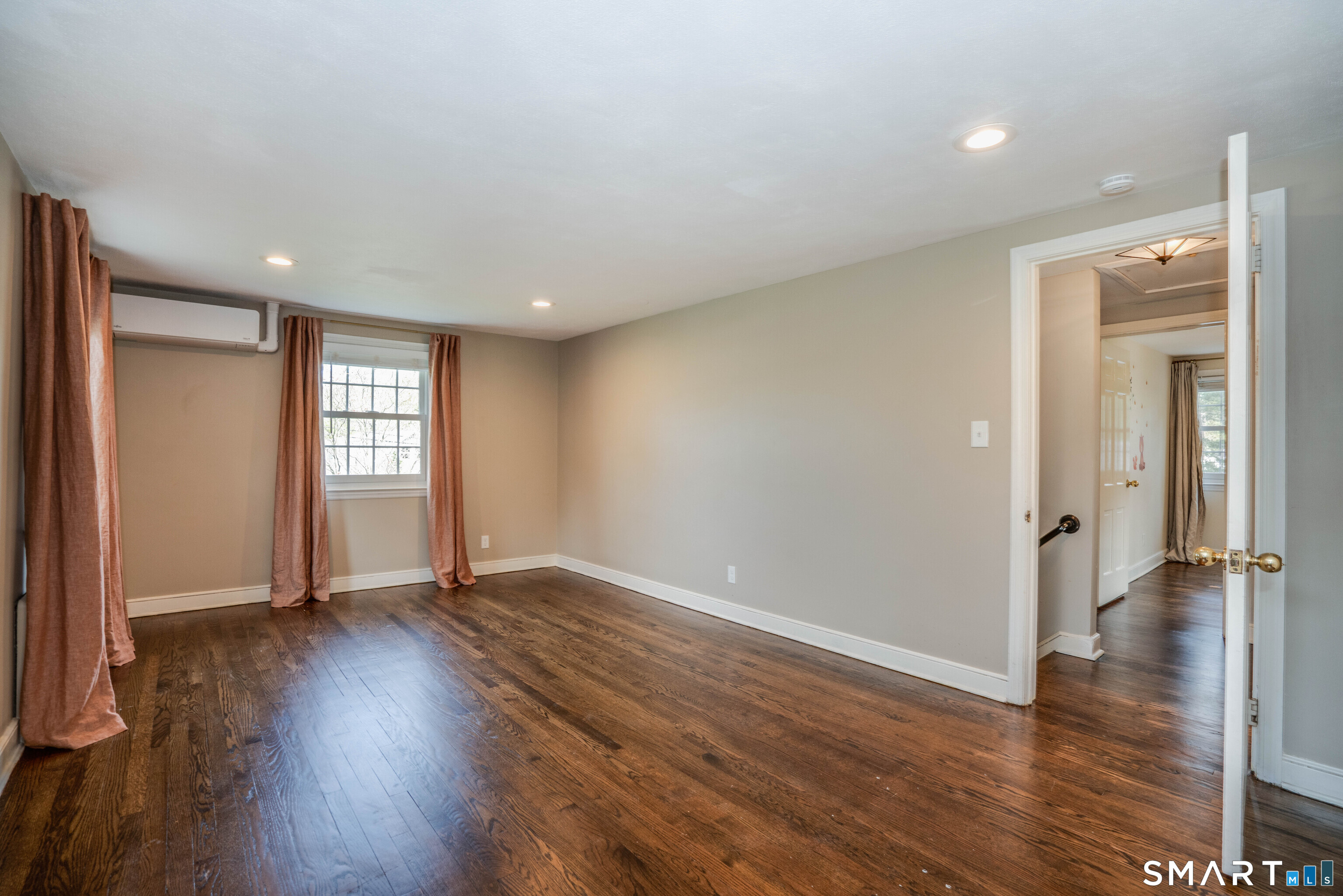 25 Meadow Farms Road