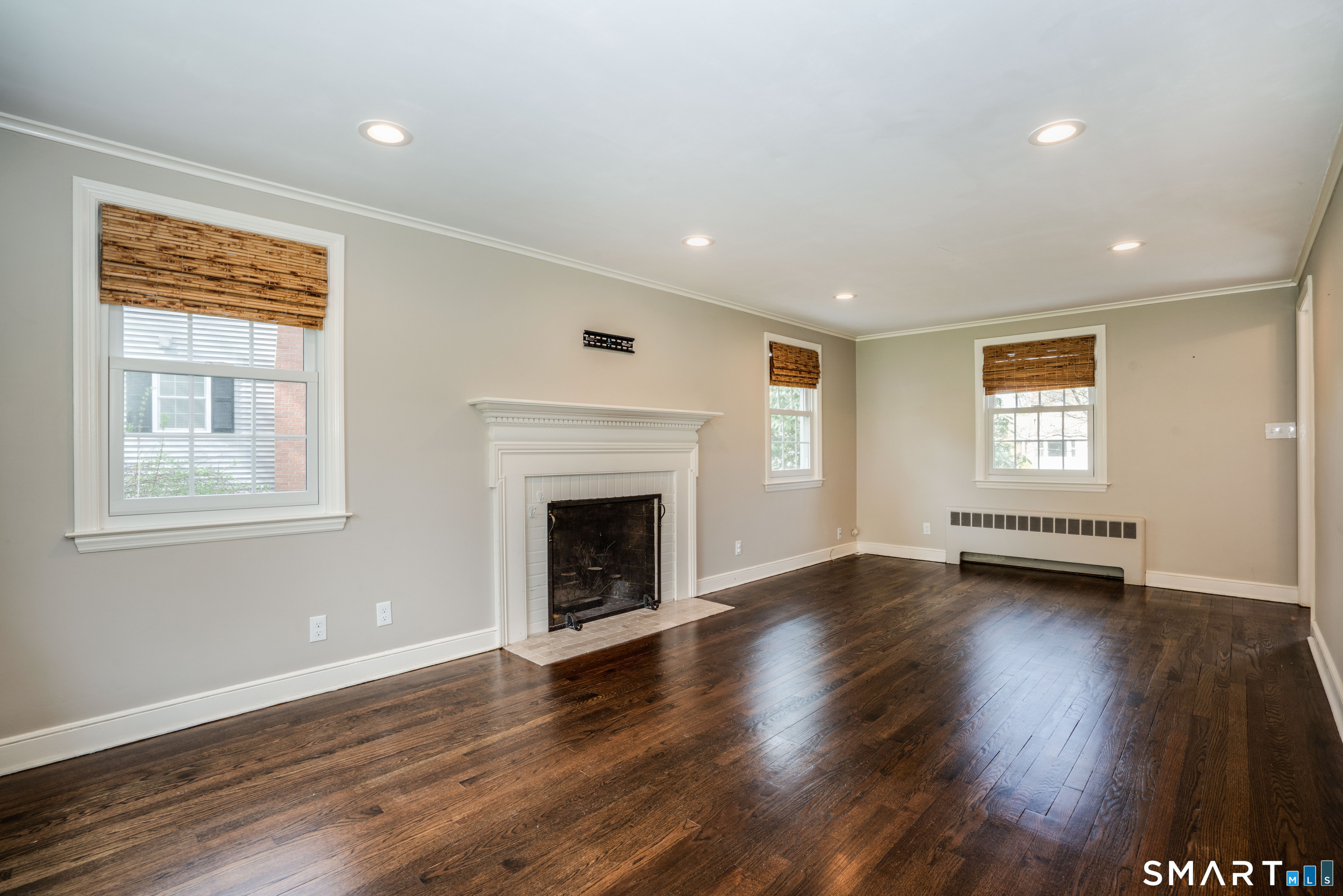 25 Meadow Farms Road