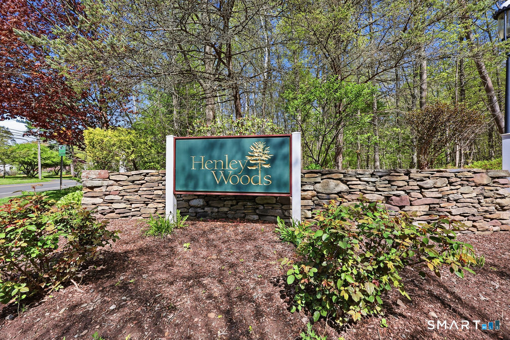 65 Henley Way 65