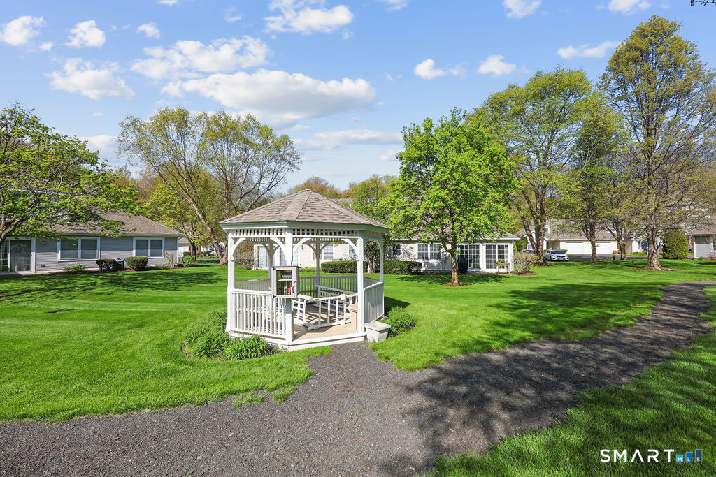 65 Henley Way 65