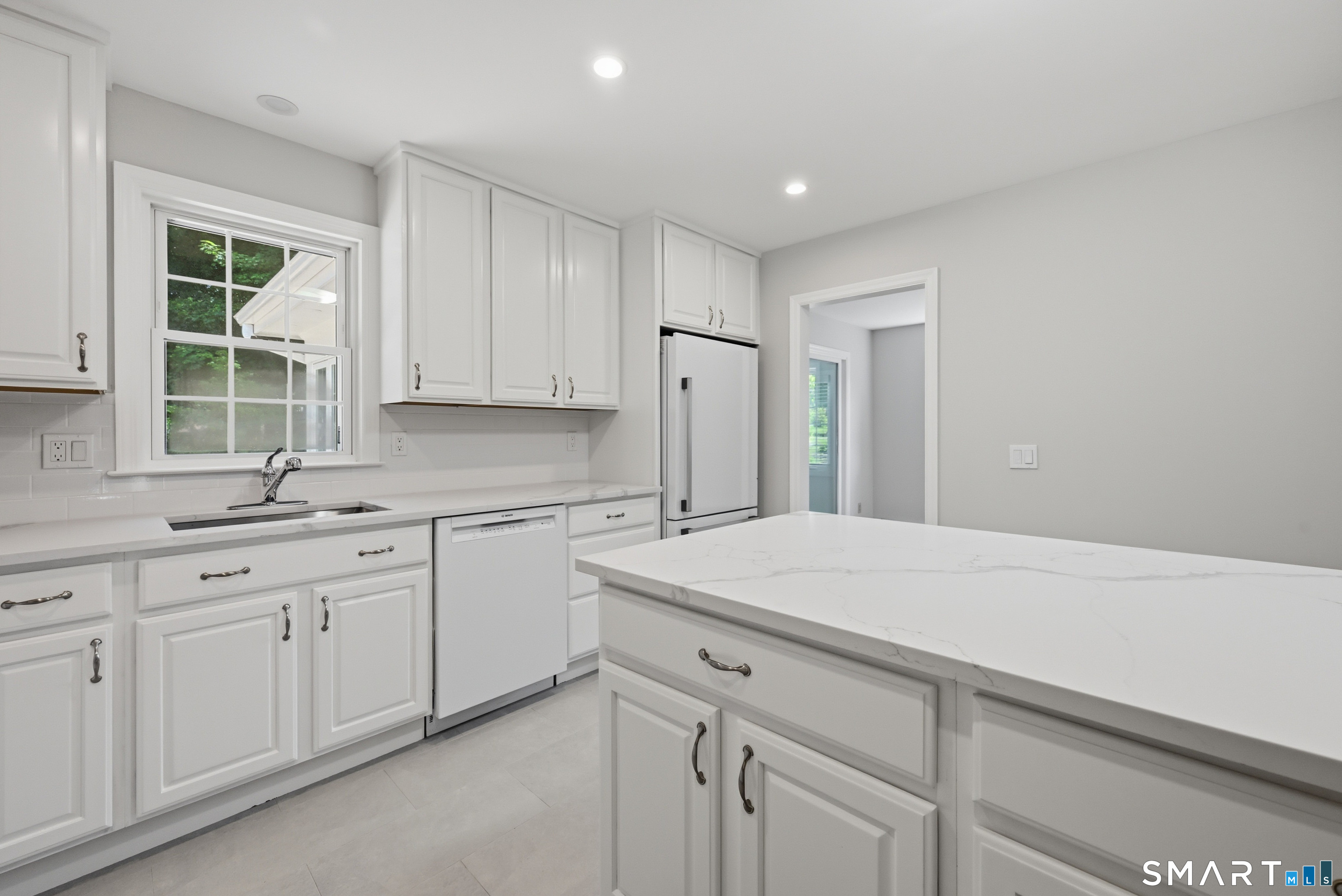 9 Crestwood Drive