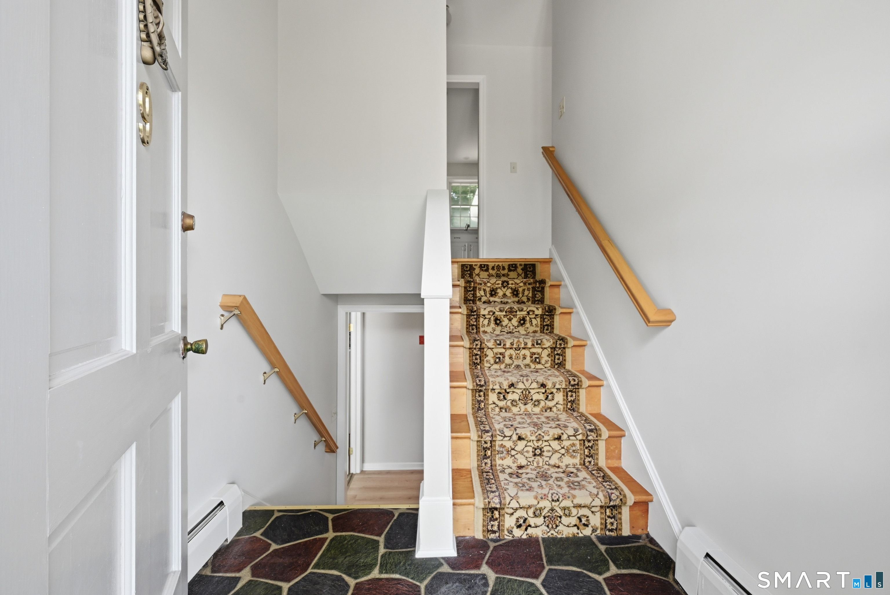 9 Crestwood Drive