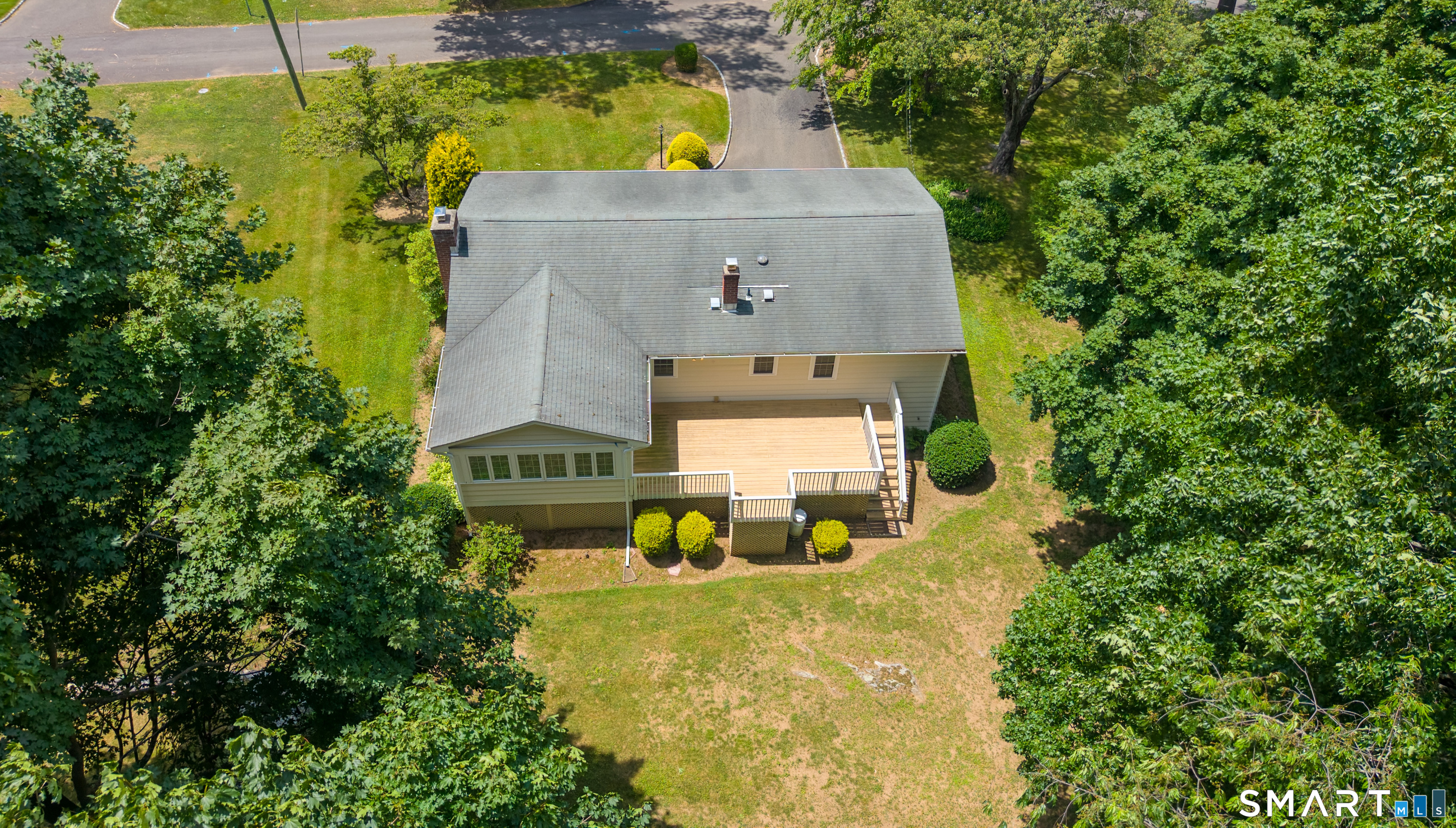 9 Crestwood Drive
