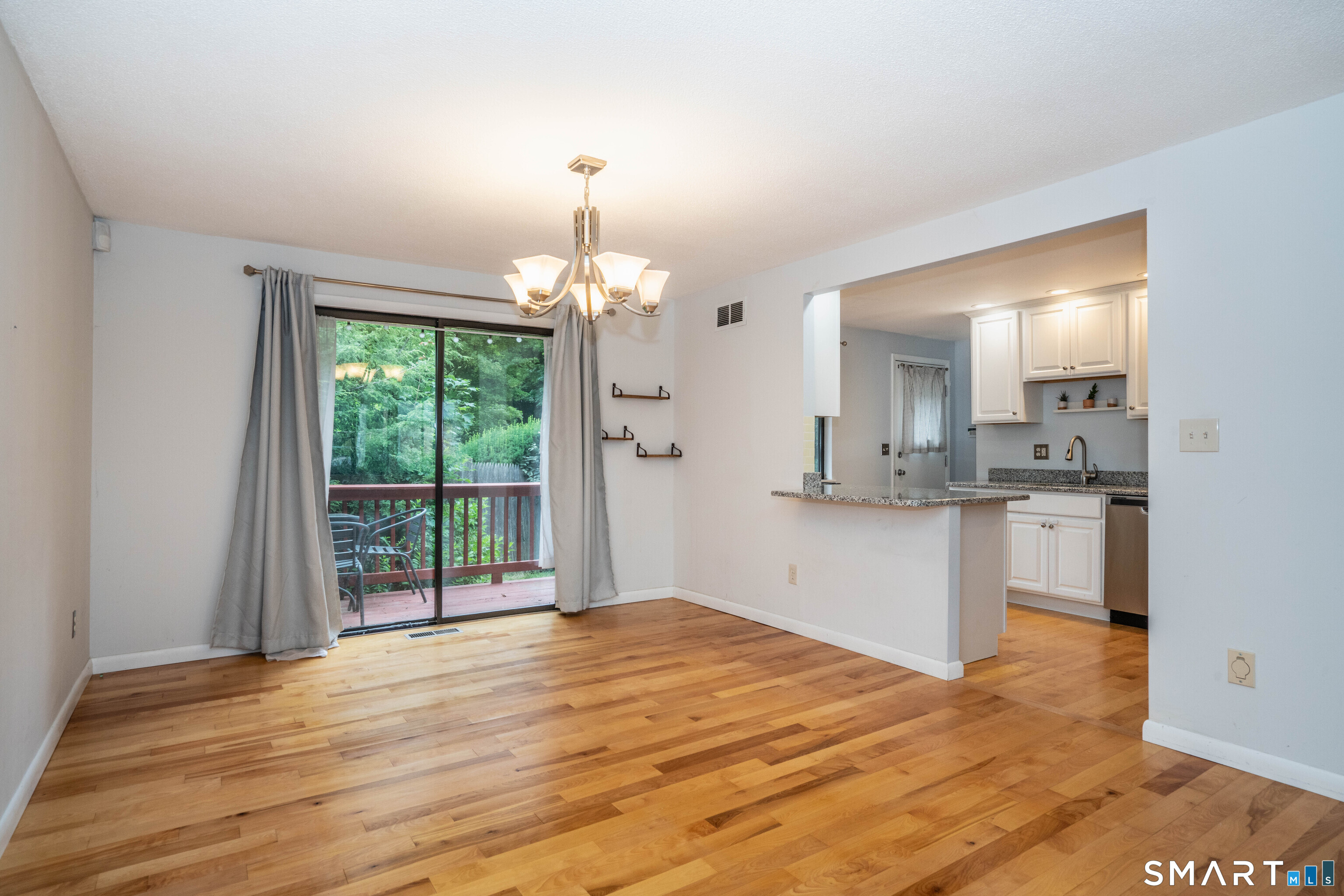 158 Mountain Road