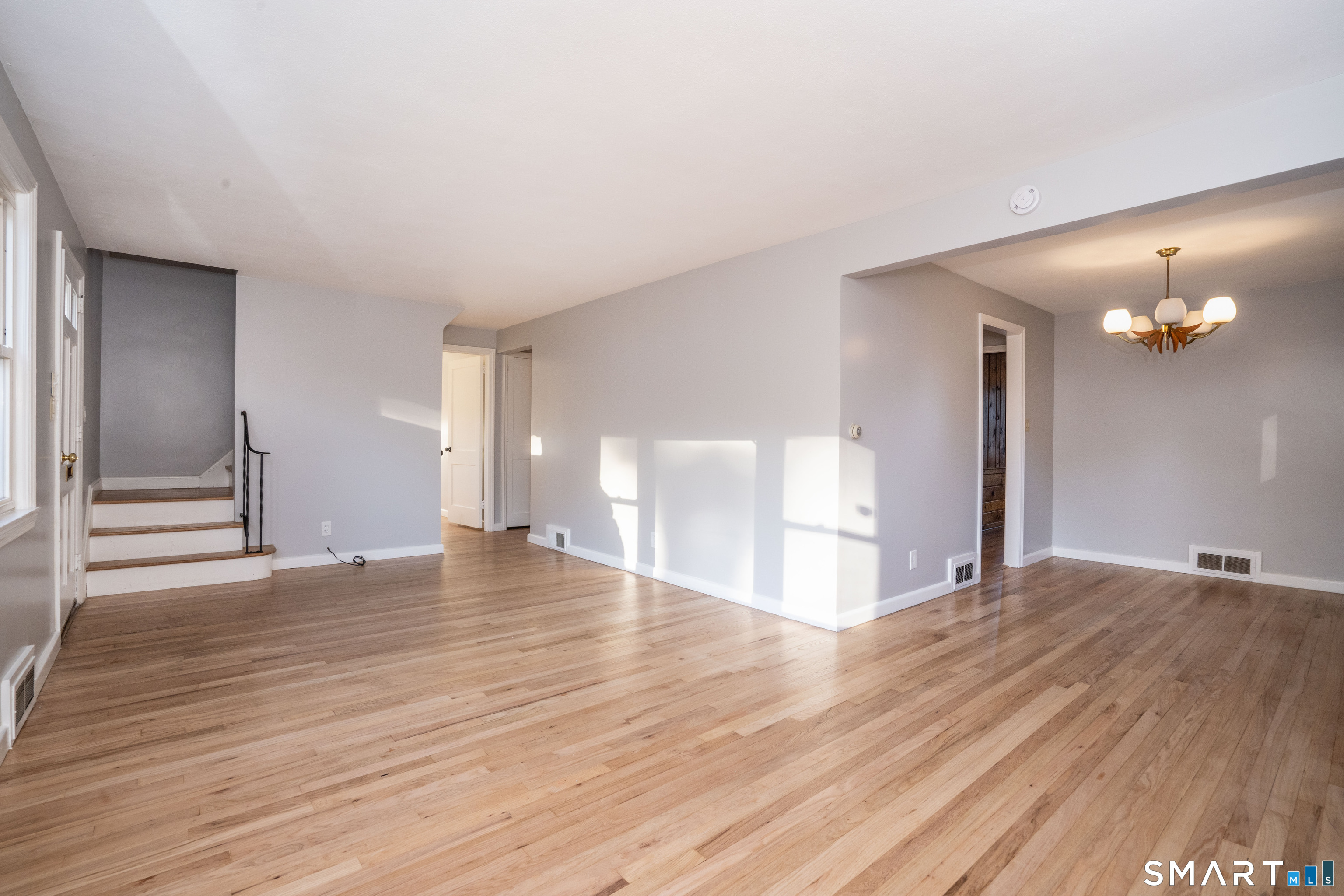 118 Randal Avenue
