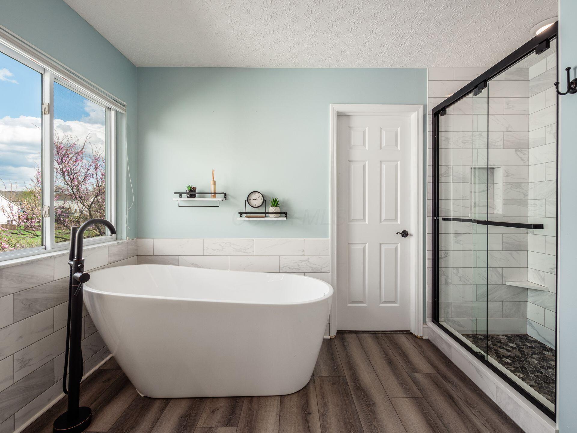 1328 Royal Oak Drive