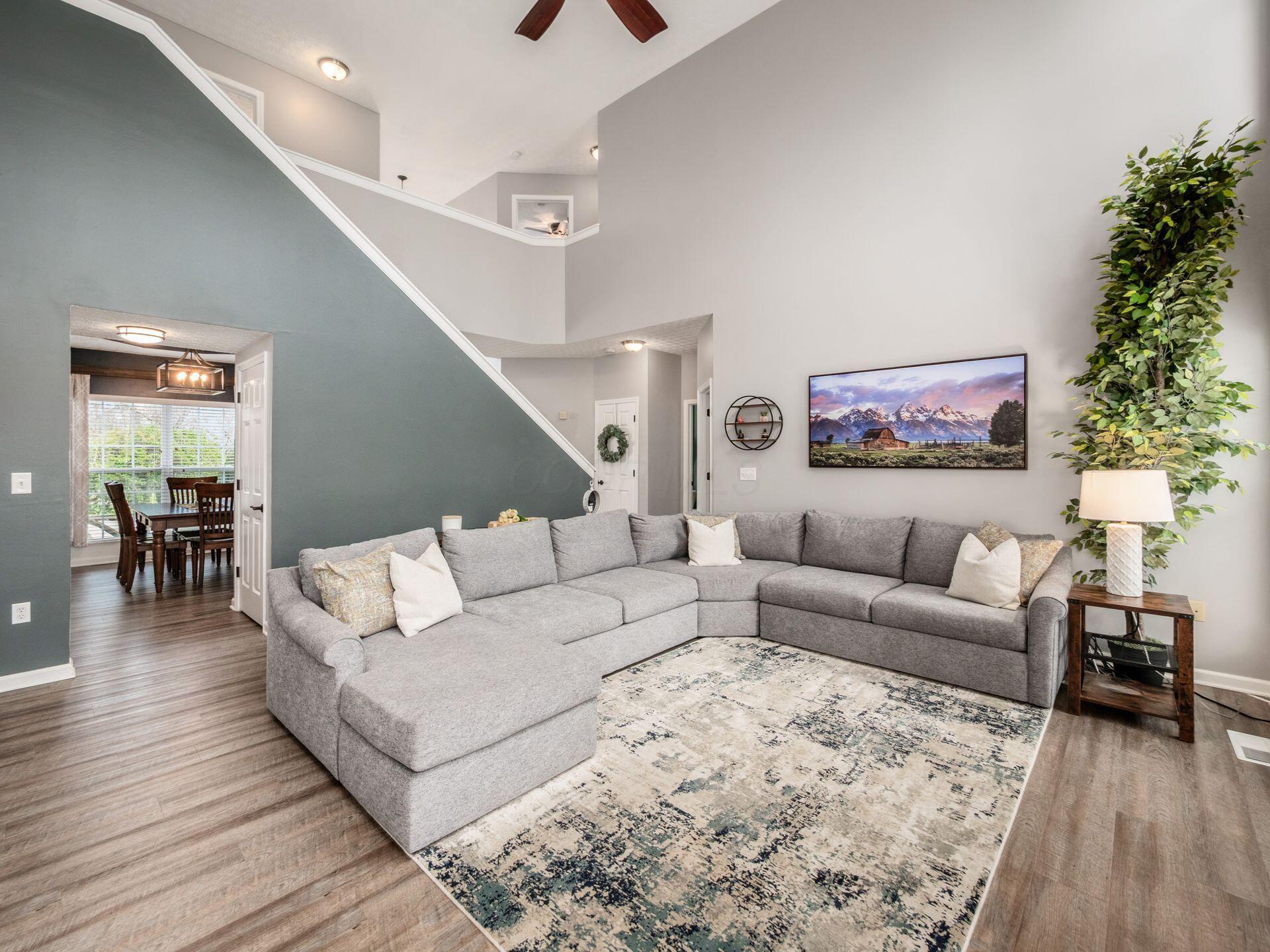 1328 Royal Oak Drive