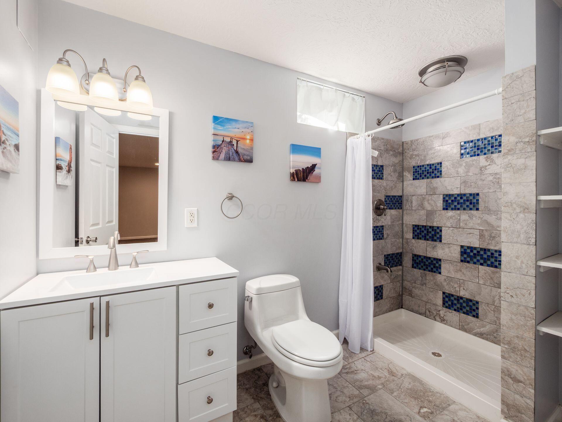 1328 Royal Oak Drive