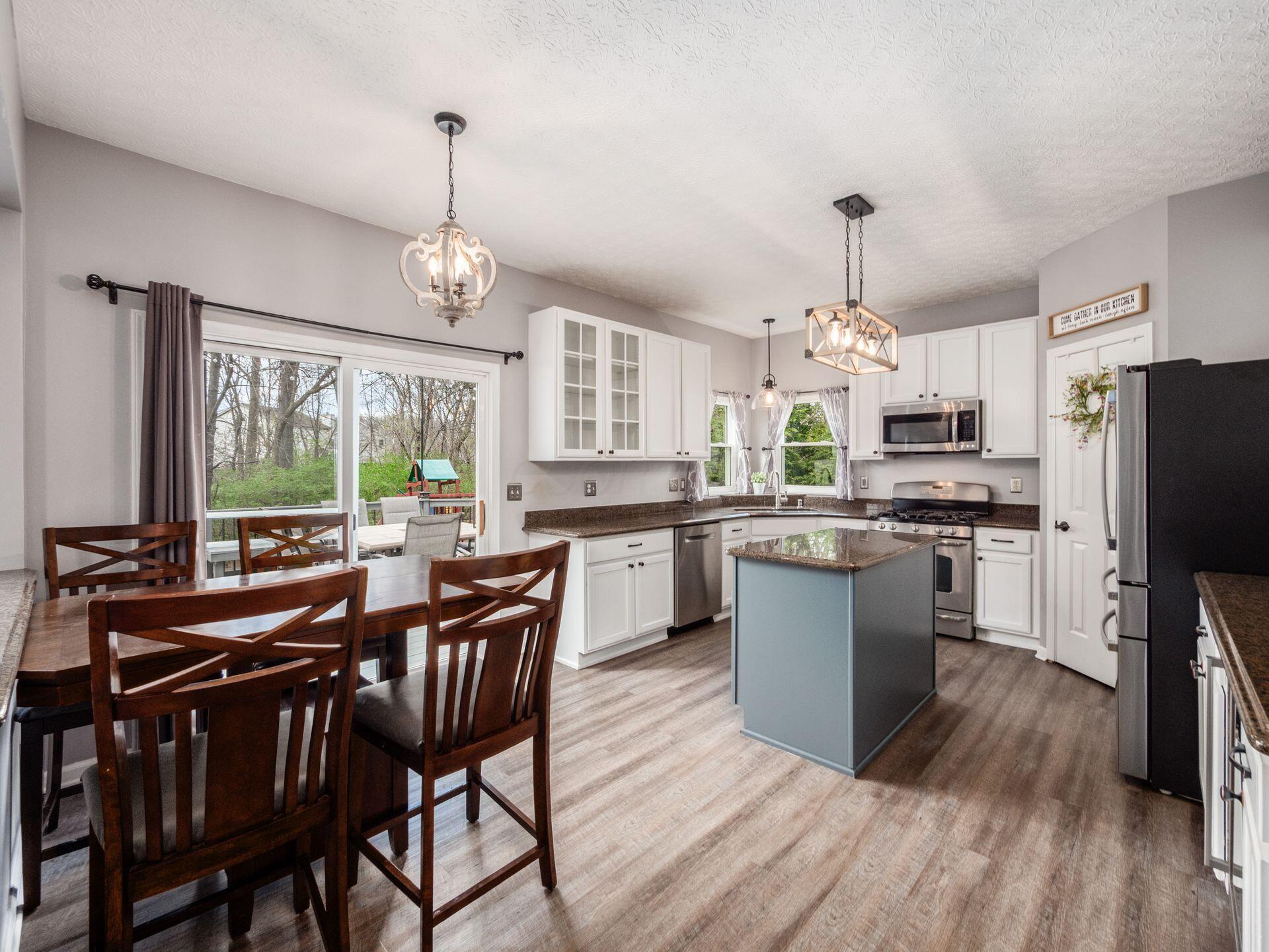1328 Royal Oak Drive