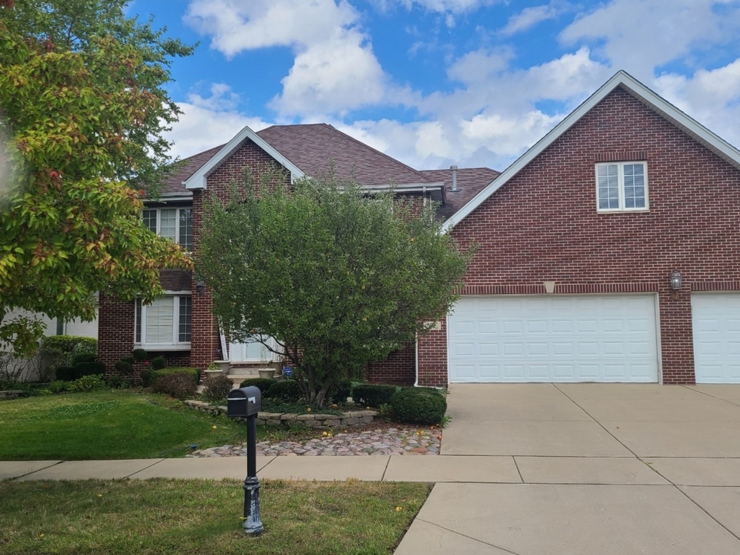 20 E Grandview Drive