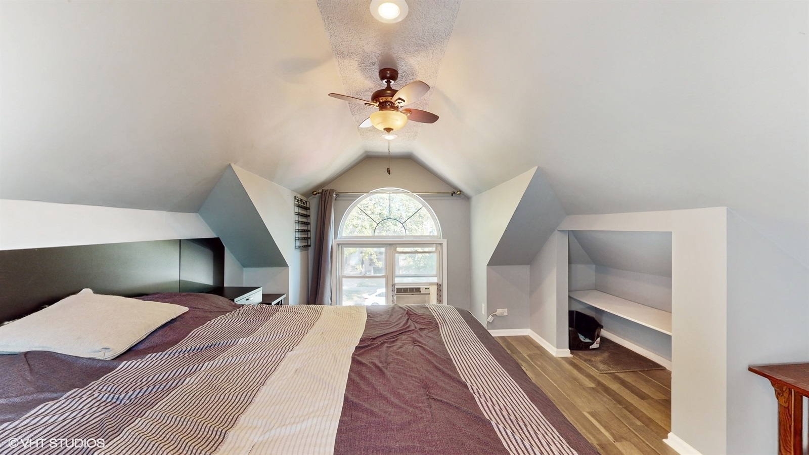 2504 N 73rd Avenue