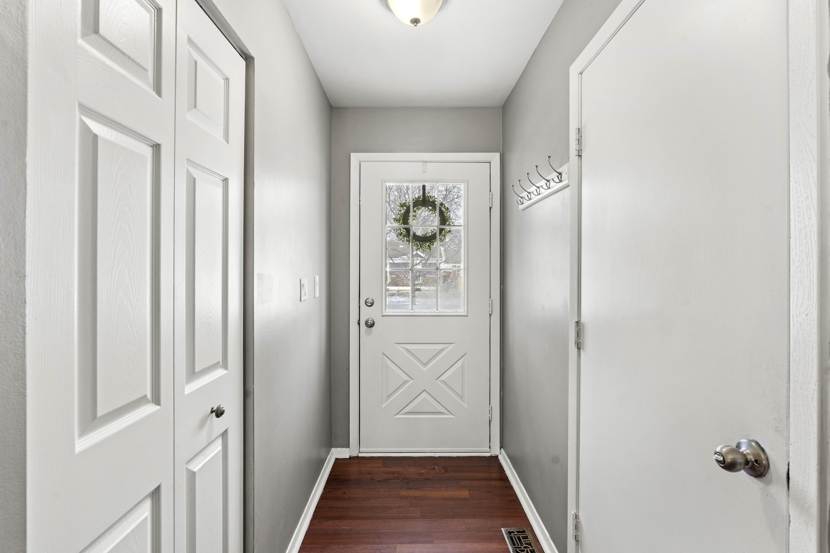 2645 Prairieview Lane