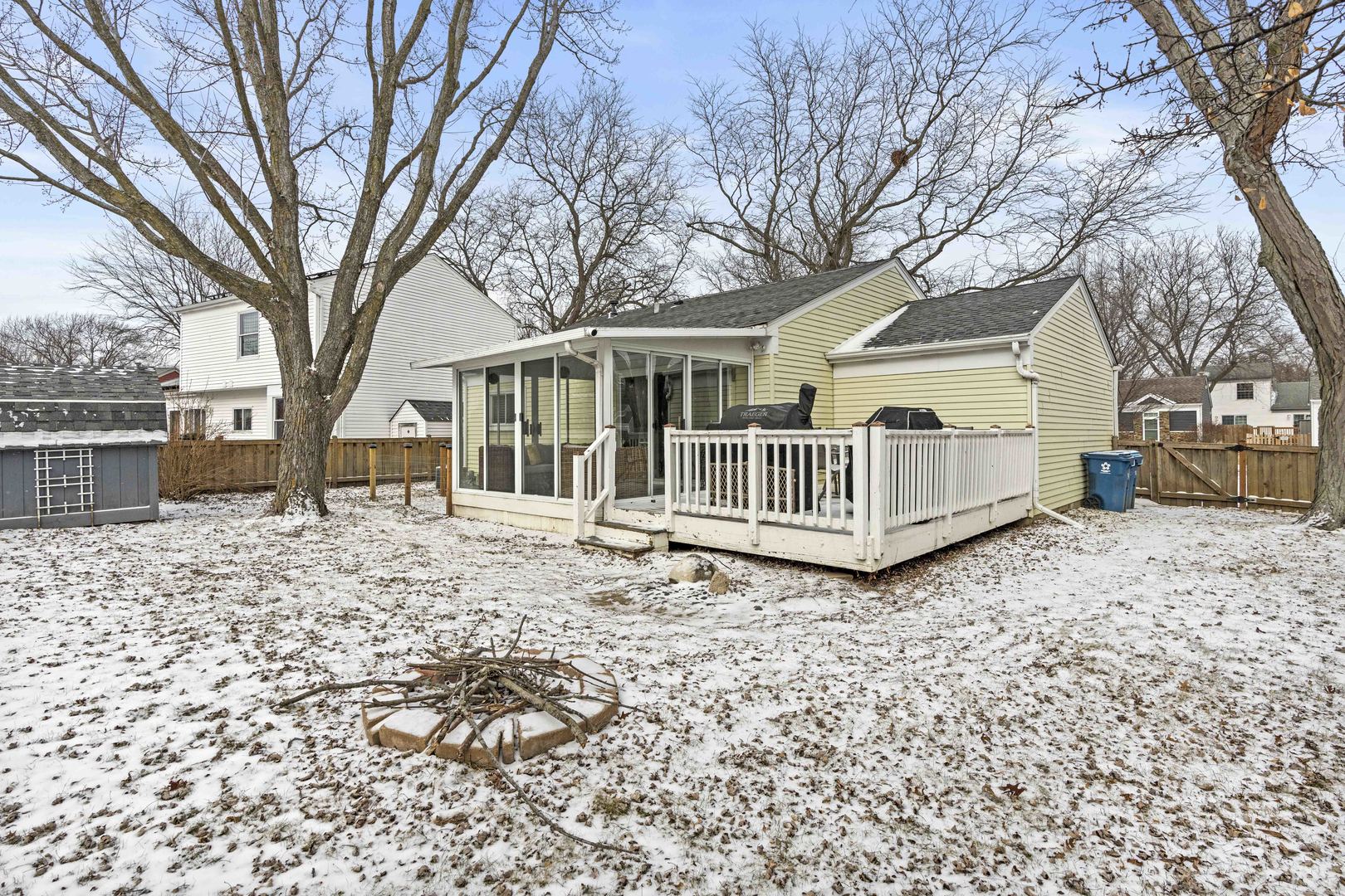 2645 Prairieview Lane