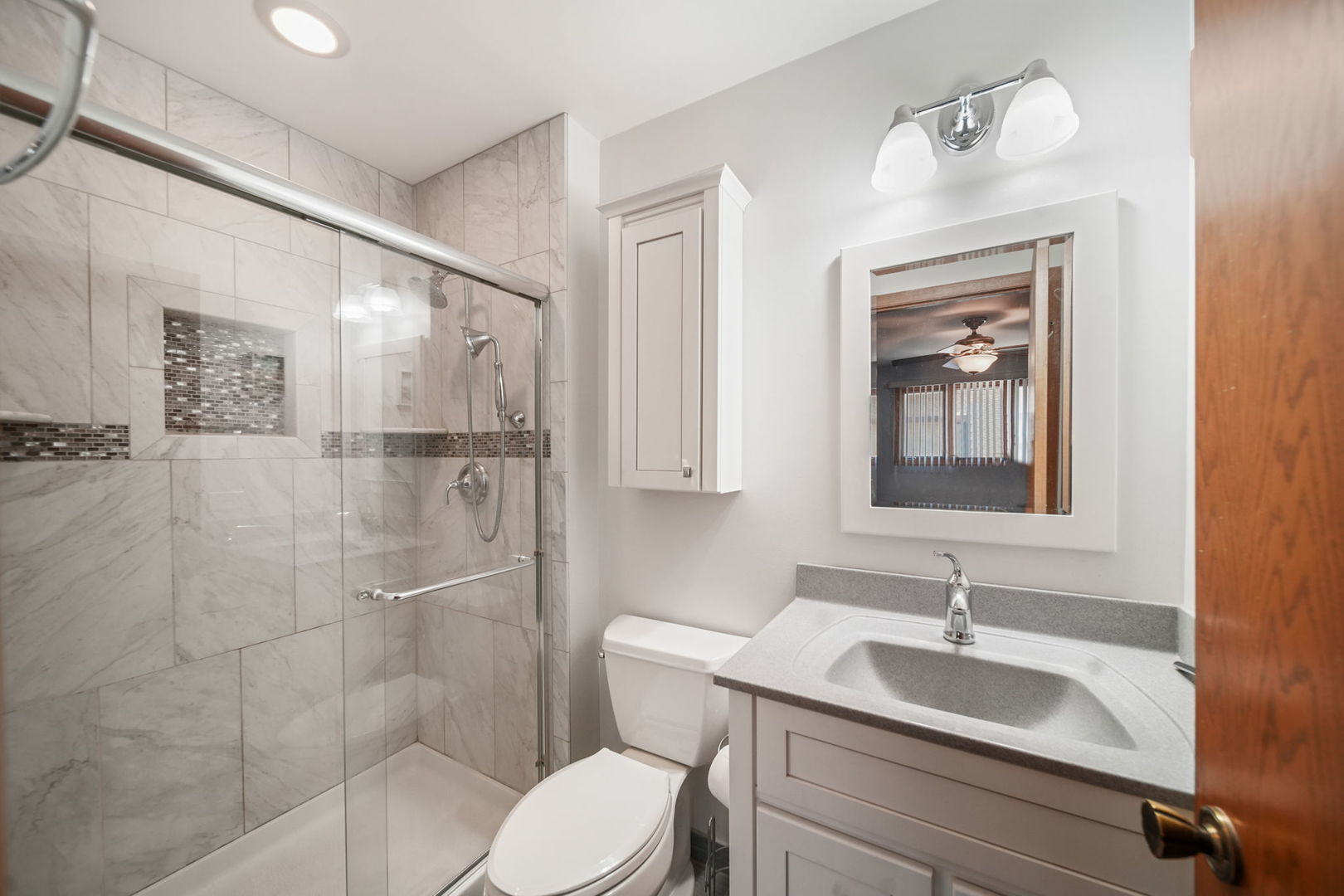 16064 Pine Drive Unit: 16064