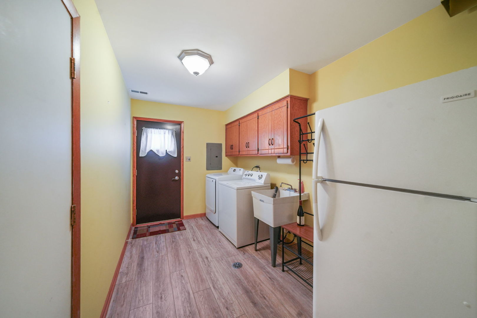 16064 Pine Drive Unit: 16064