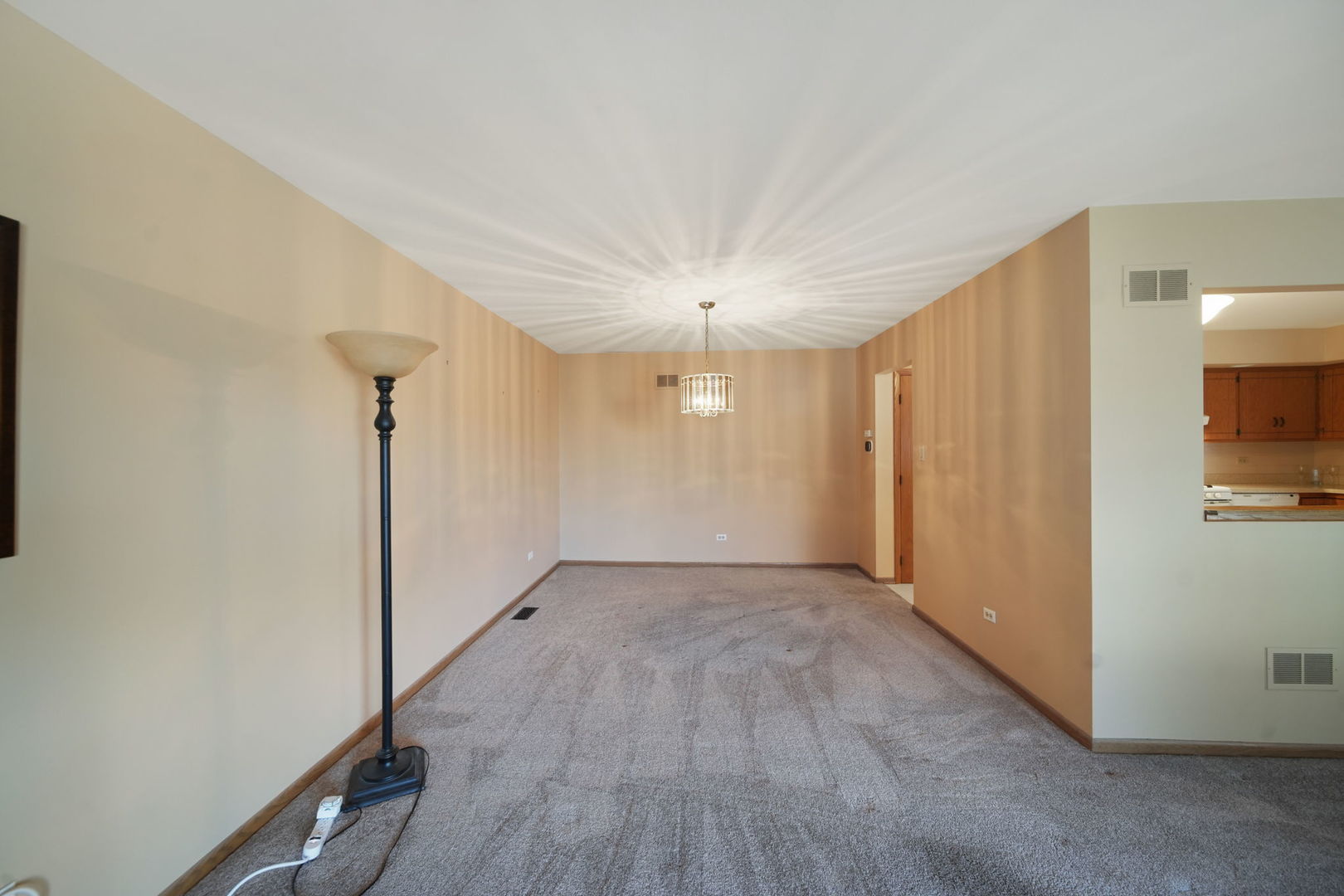16064 Pine Drive Unit: 16064