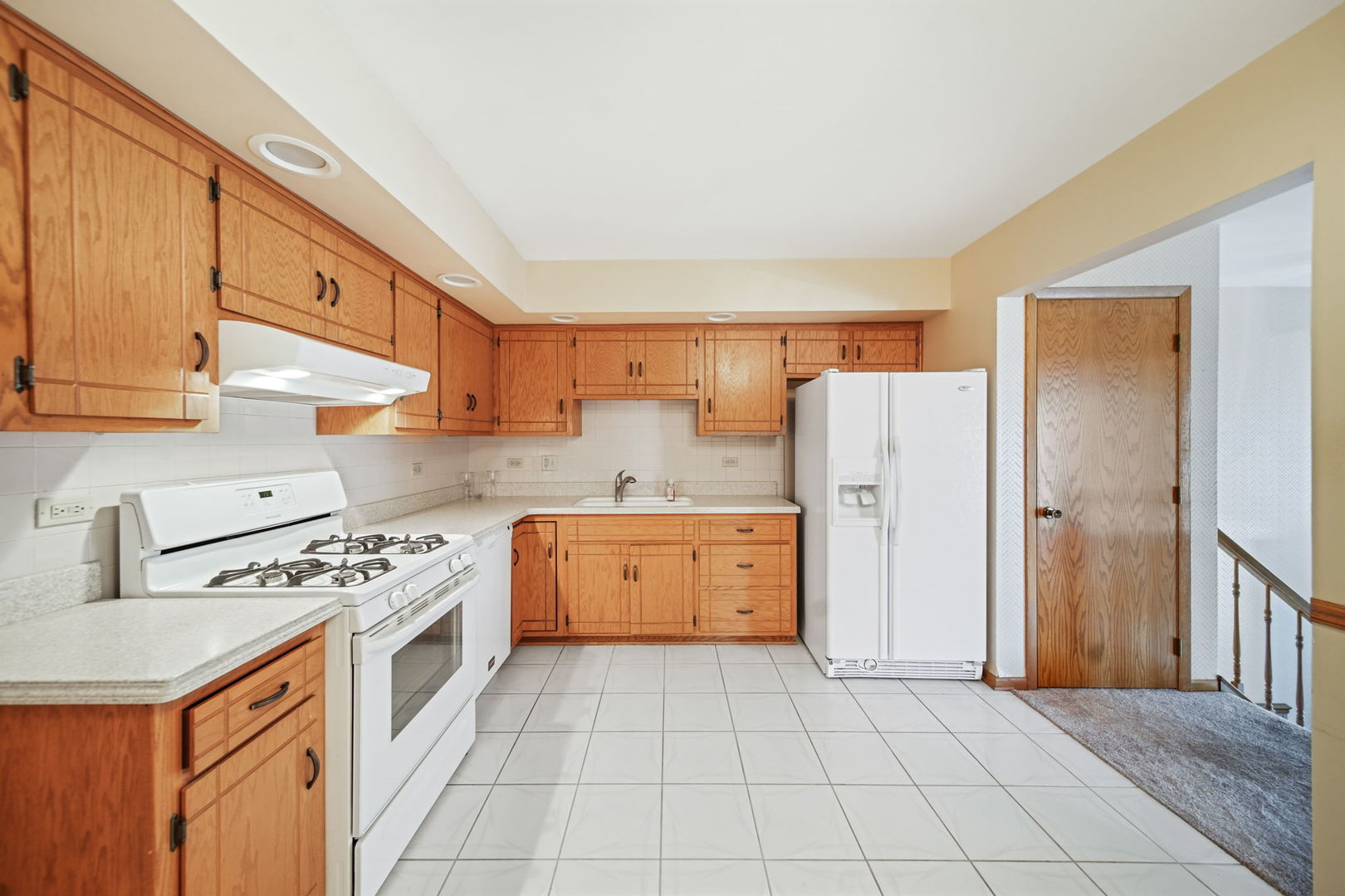 16064 Pine Drive Unit: 16064