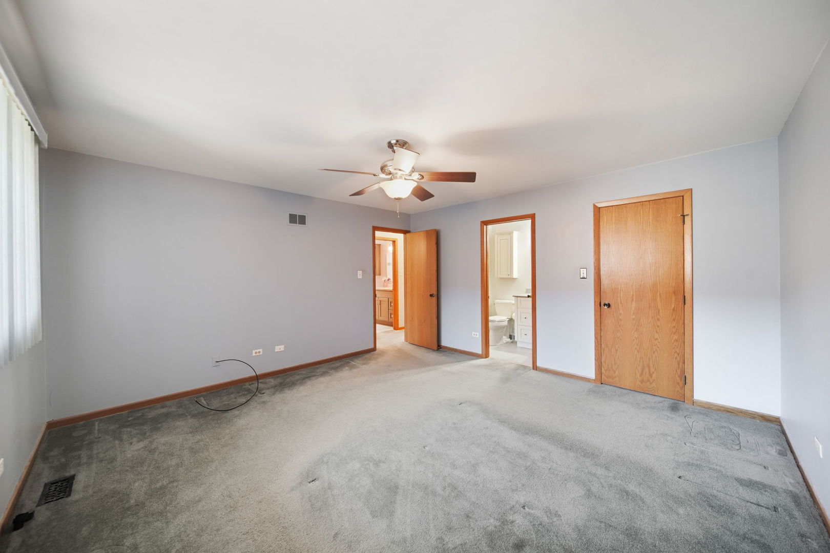 16064 Pine Drive Unit: 16064