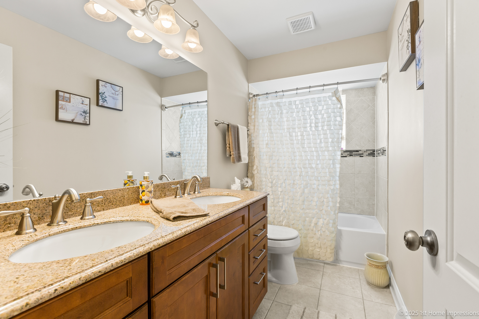 11047 Kimberly Trail