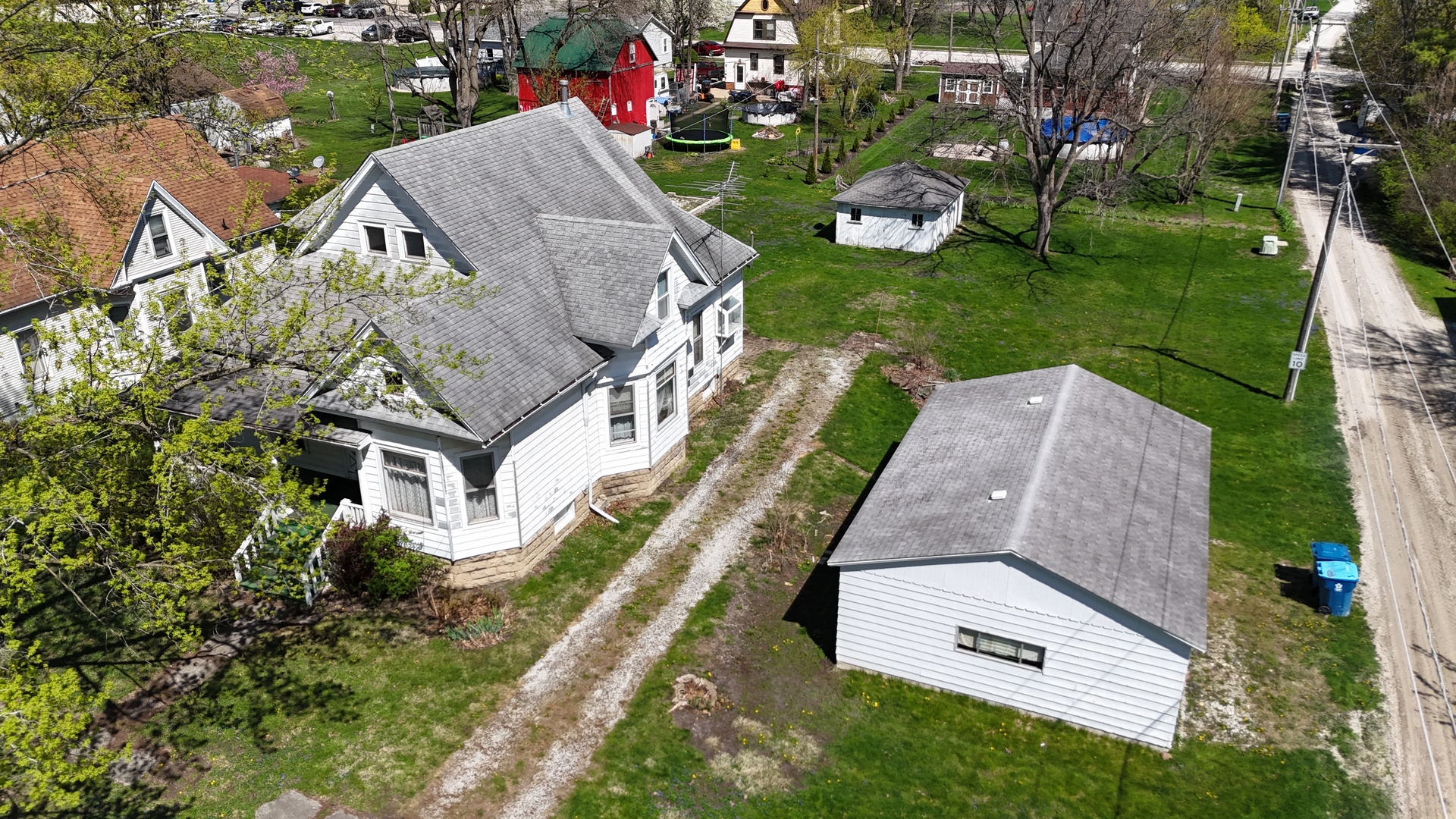 307 W Curtis Street