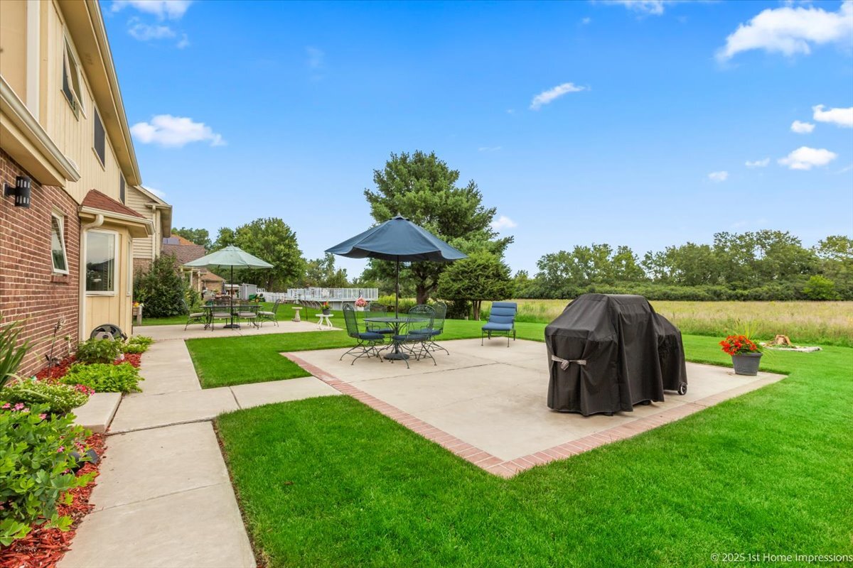 15007 Moorings Lane