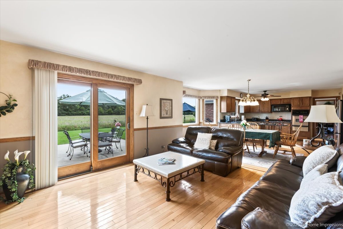 15007 Moorings Lane