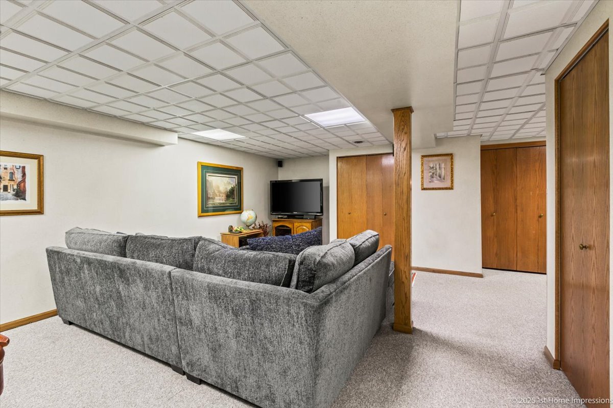 15007 Moorings Lane