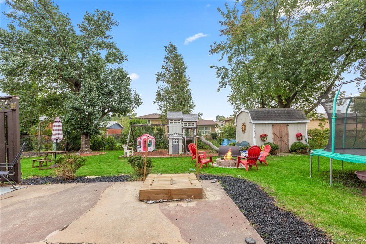 15309 Walnut Road