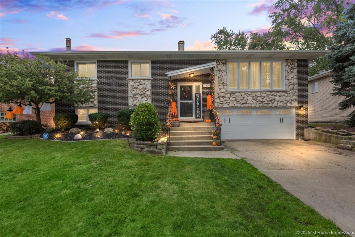 15309 Walnut Road