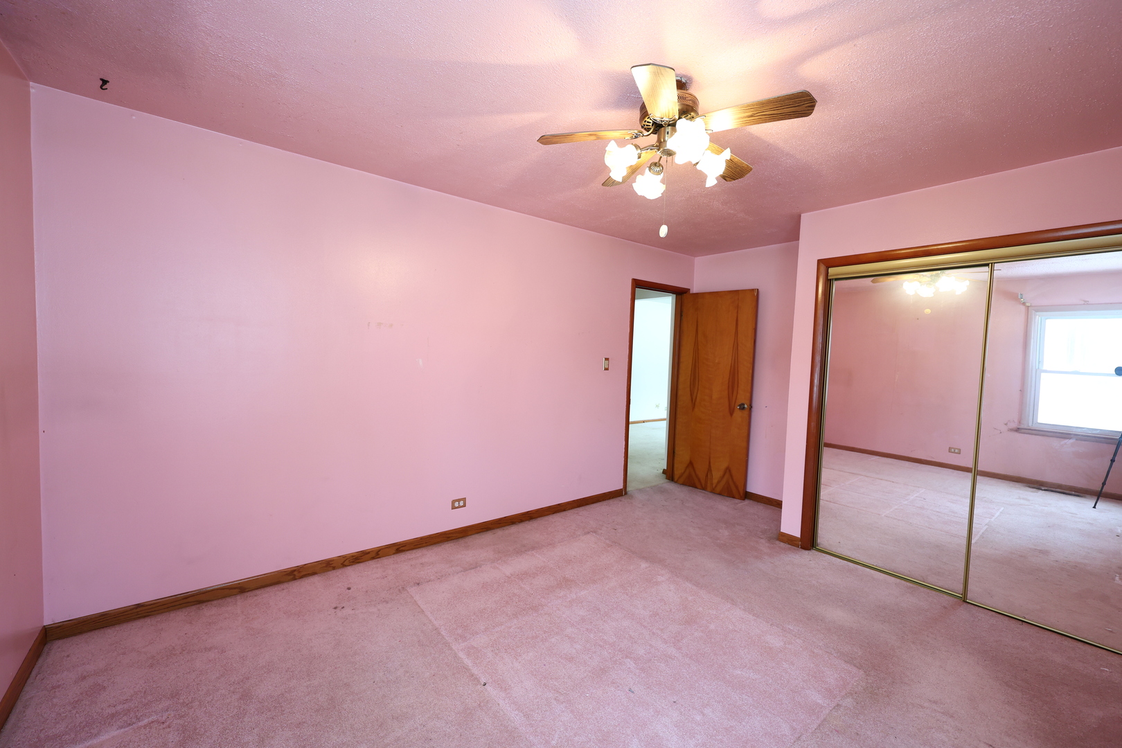 6837 W 113TH Street