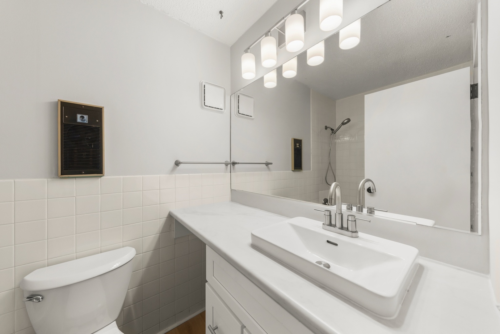 1150 E Jackson Street Unit: 1A