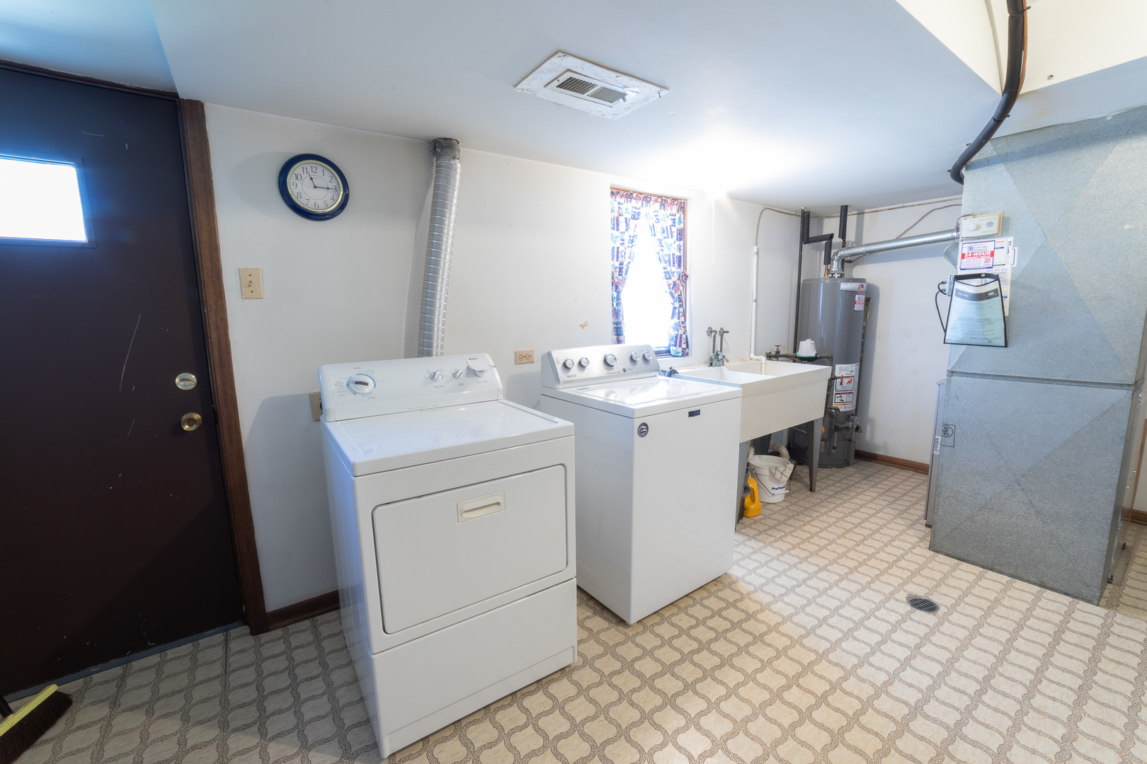 8543 163RD Street