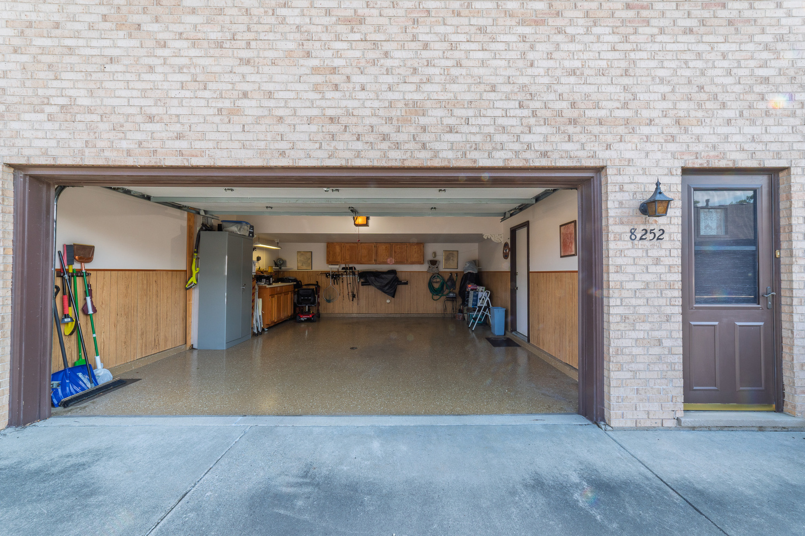 8252 Ashley Lane