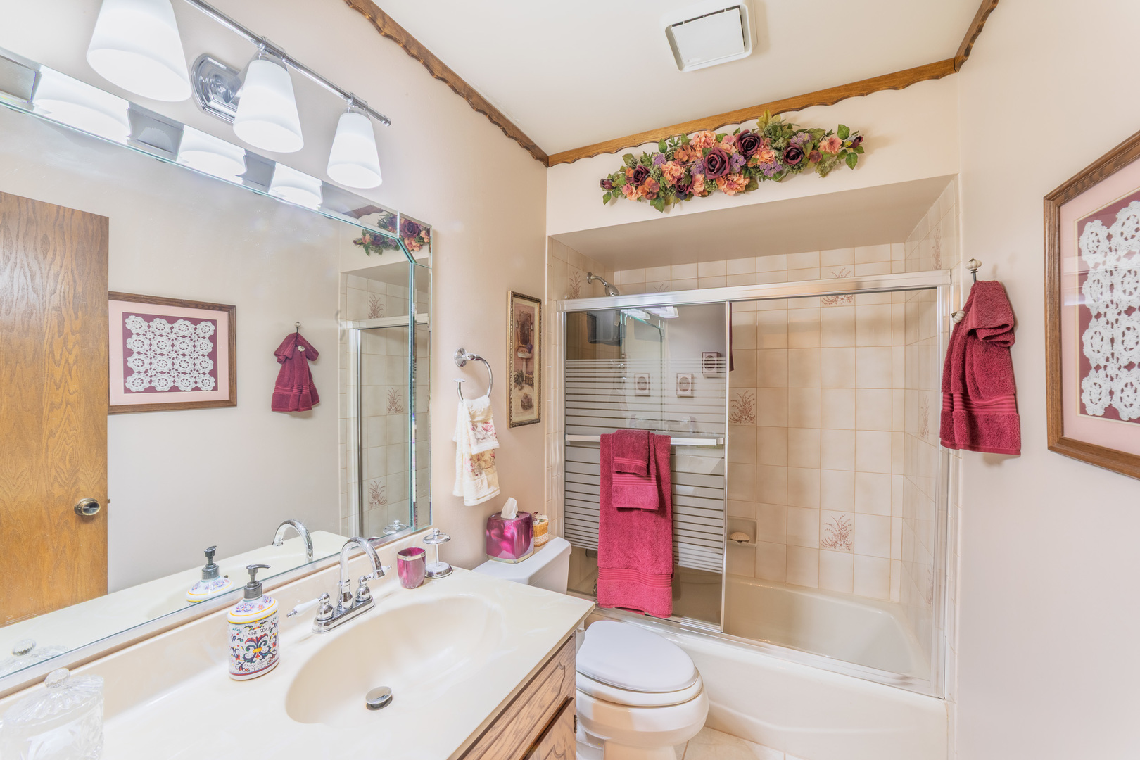 8252 Ashley Lane