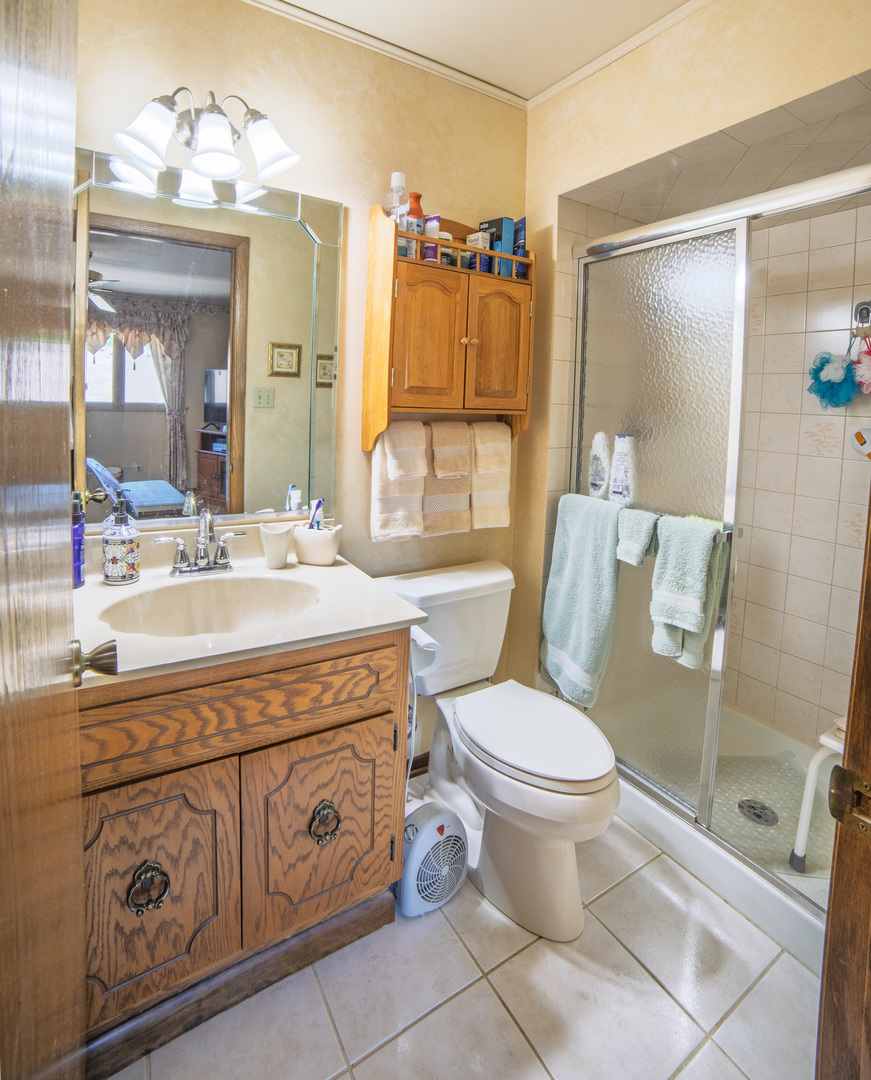 8252 Ashley Lane