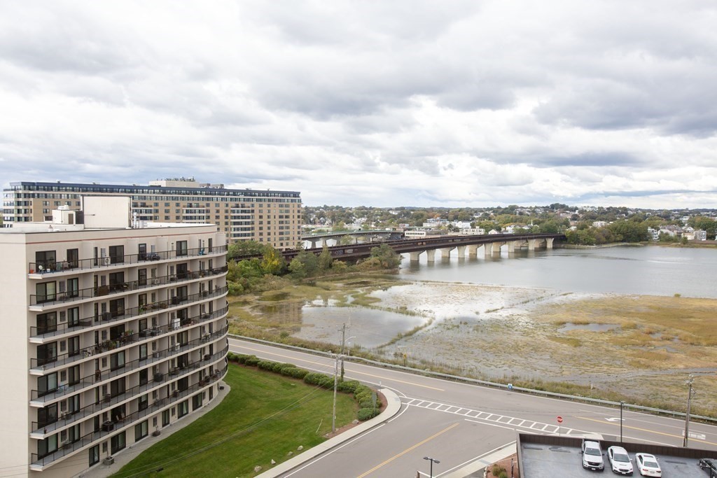 90 Quincy Shore Dr Unit: 812