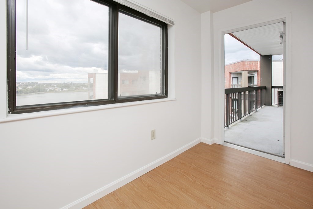 90 Quincy Shore Dr Unit: 812