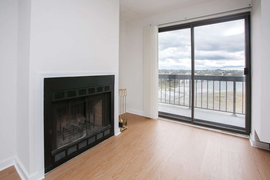 90 Quincy Shore Dr Unit: 812