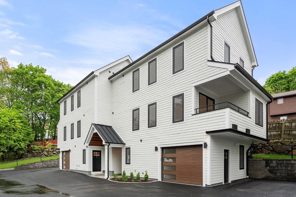 199-201 Copeland St. # 3