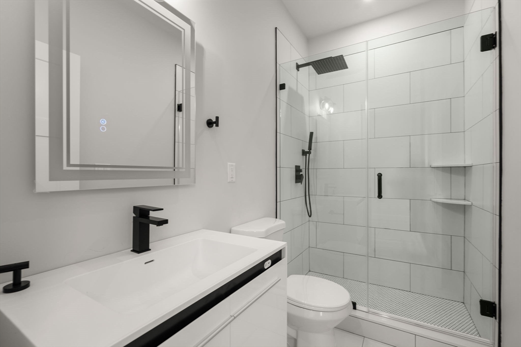 199-201 Copeland St. # 3