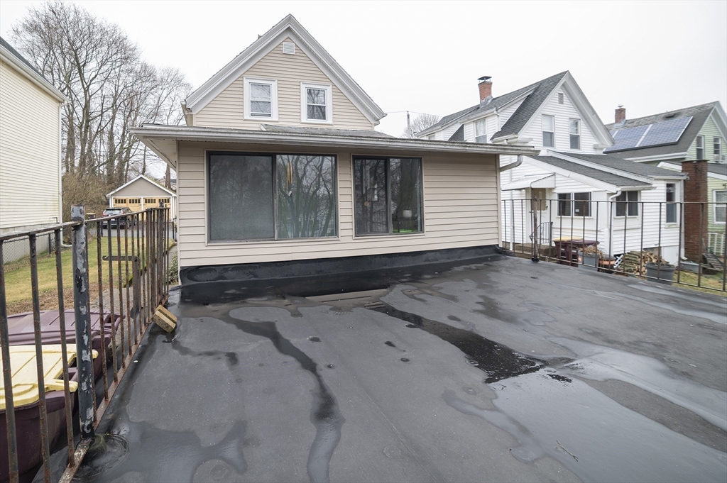 43 Phillips St