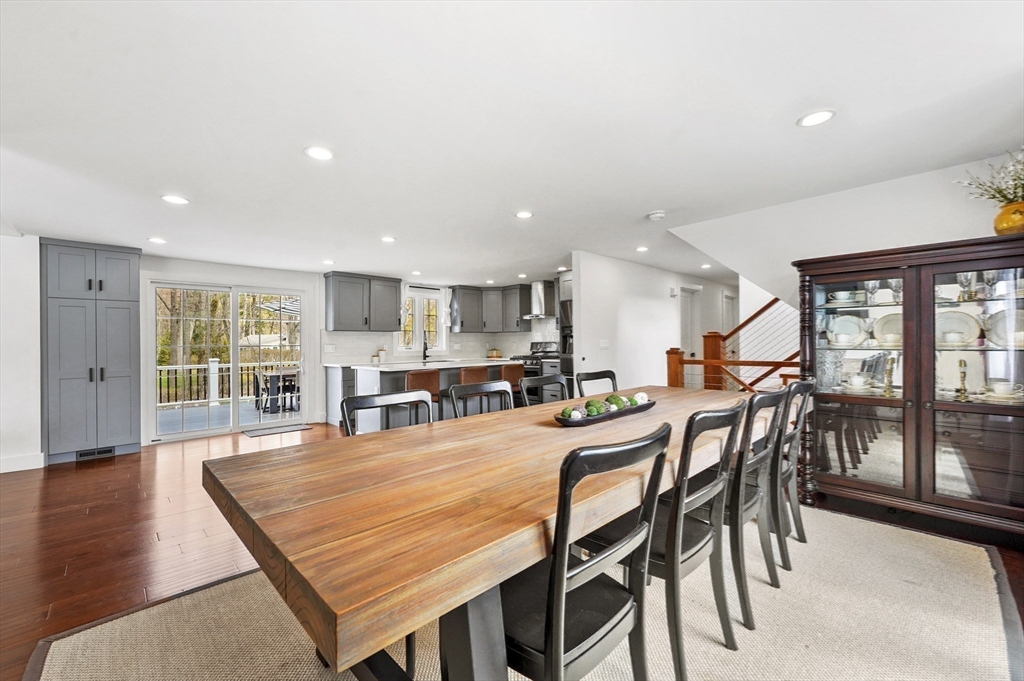 18 John Adams Dr