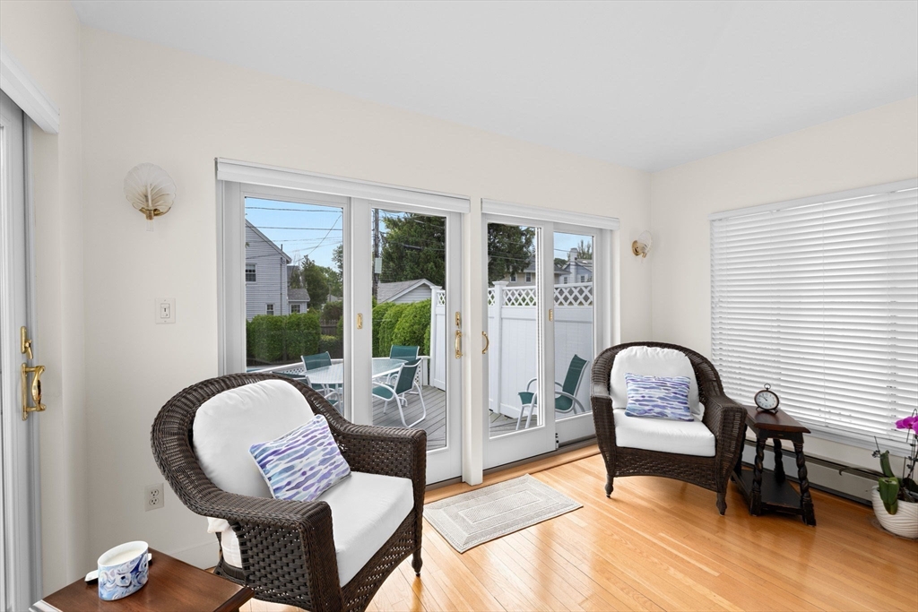 14 Maypole Rd, Quincy