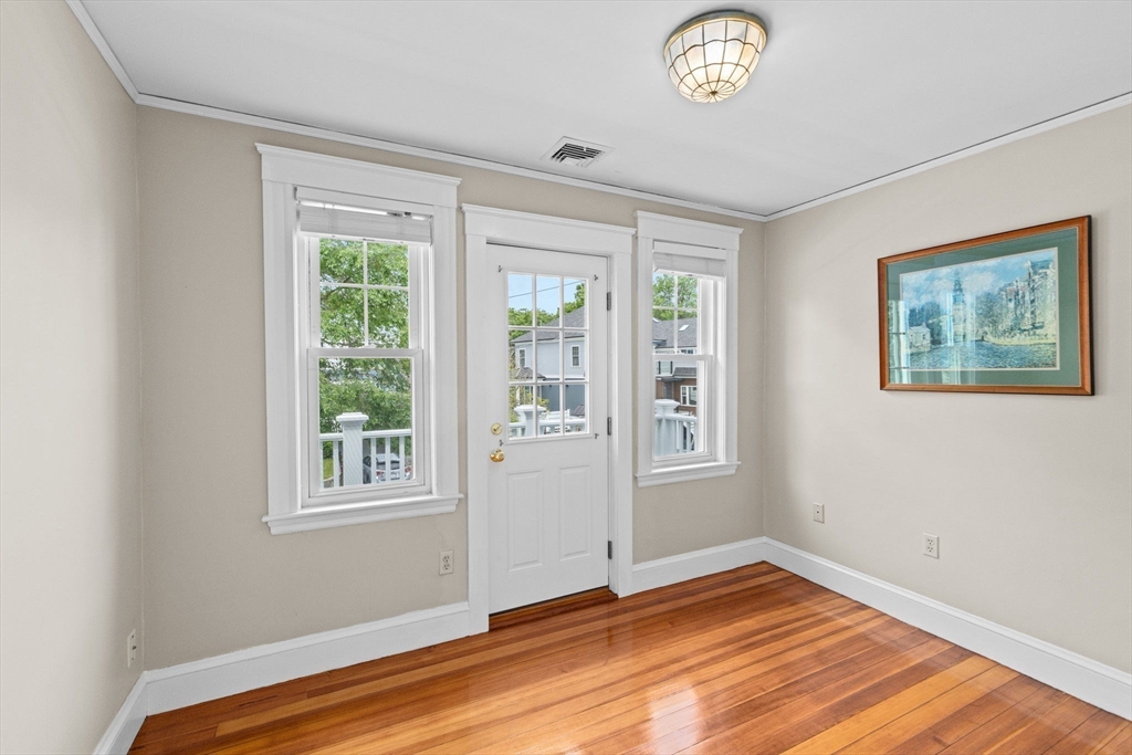 14 Maypole Rd, Quincy