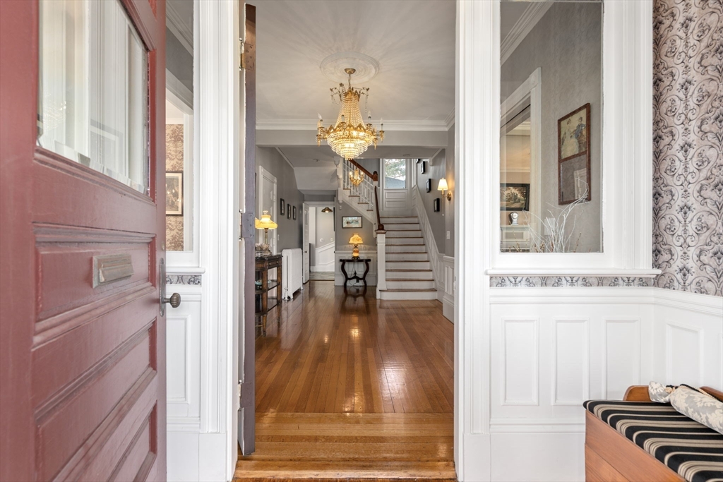 129 Grand View Ave