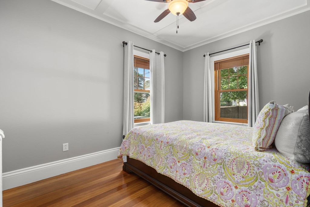 129 Grand View Ave