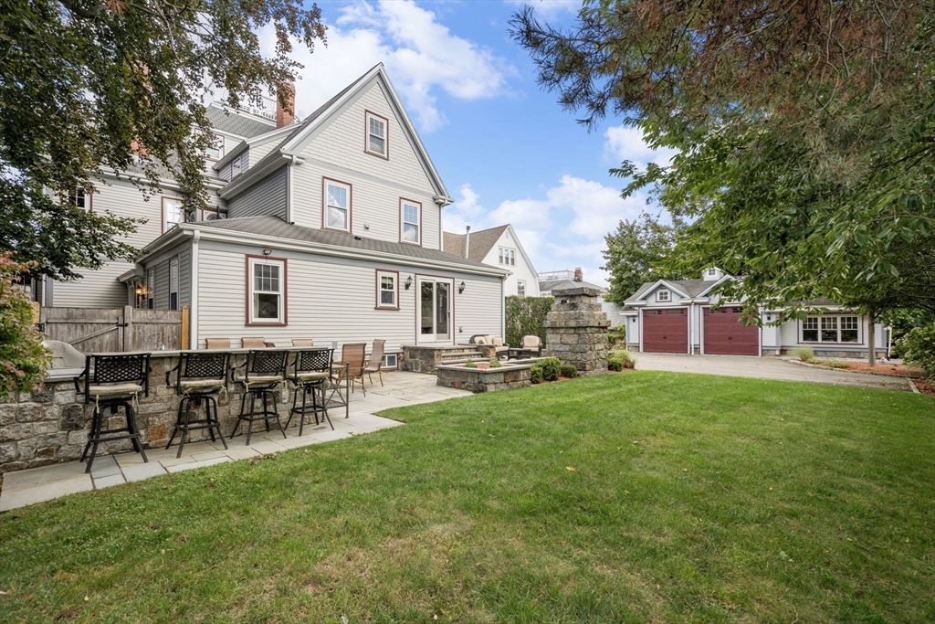 129 Grand View Ave