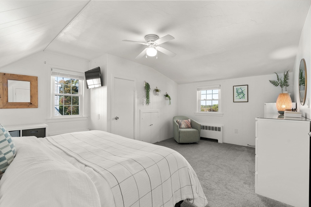 121 Hillside Ave