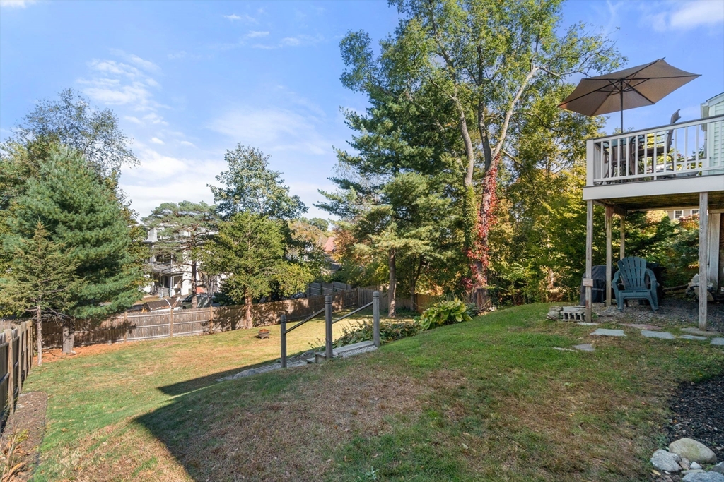 121 Hillside Ave