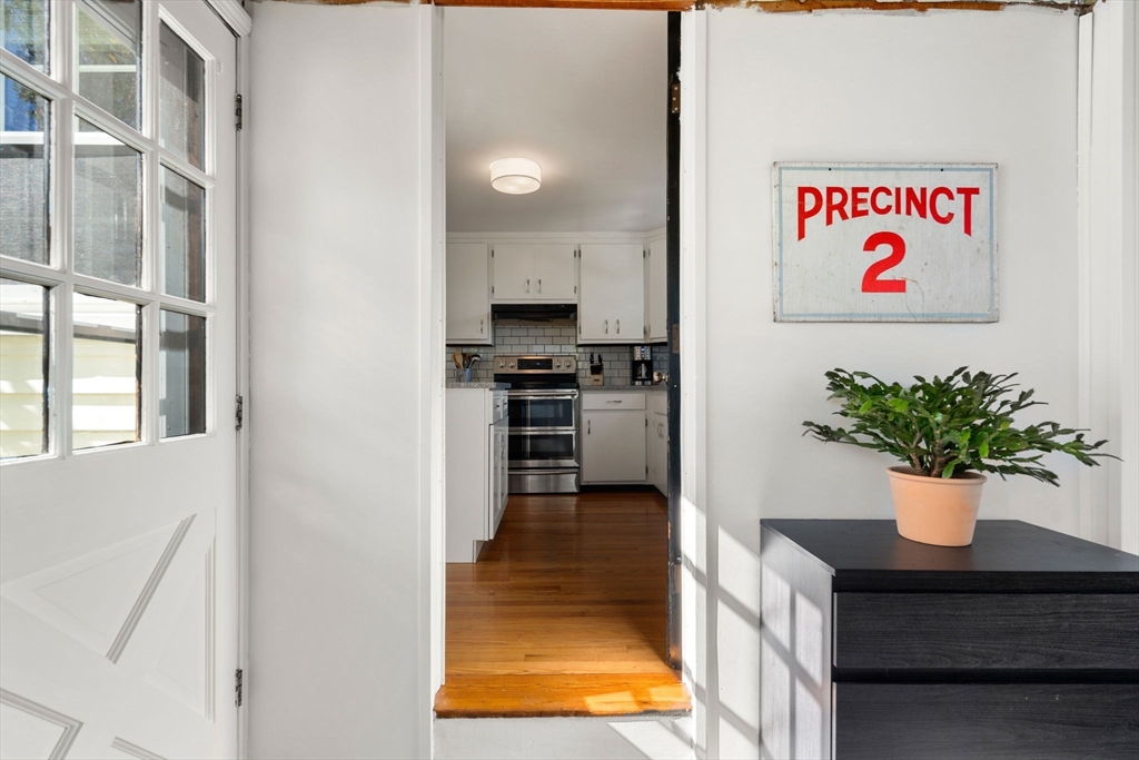 121 Hillside Ave